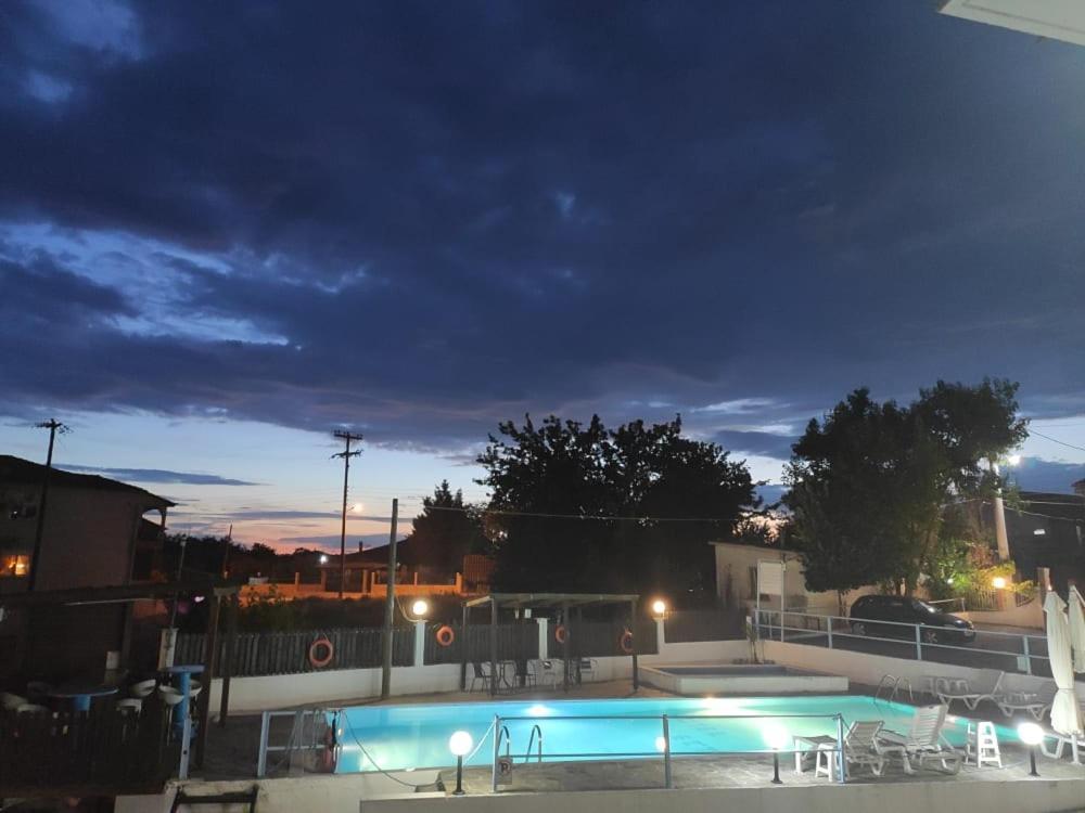 Aparthotel Estia Orestiada Exterior foto
